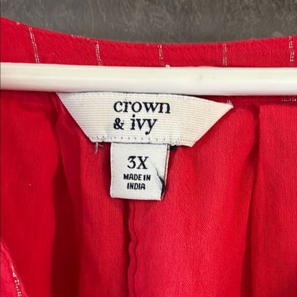 Crown & Ivy Women’s Red and Silver Threaded Sleeveless Boxy Blouse Size 3X - Picture 5 of 6